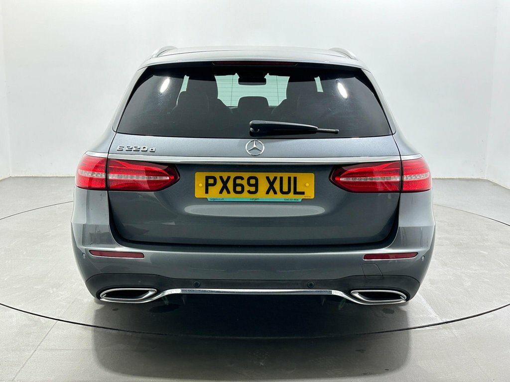 Mercedes-Benz E Class 2L Amg Line Edition PX69XUL Grey #6