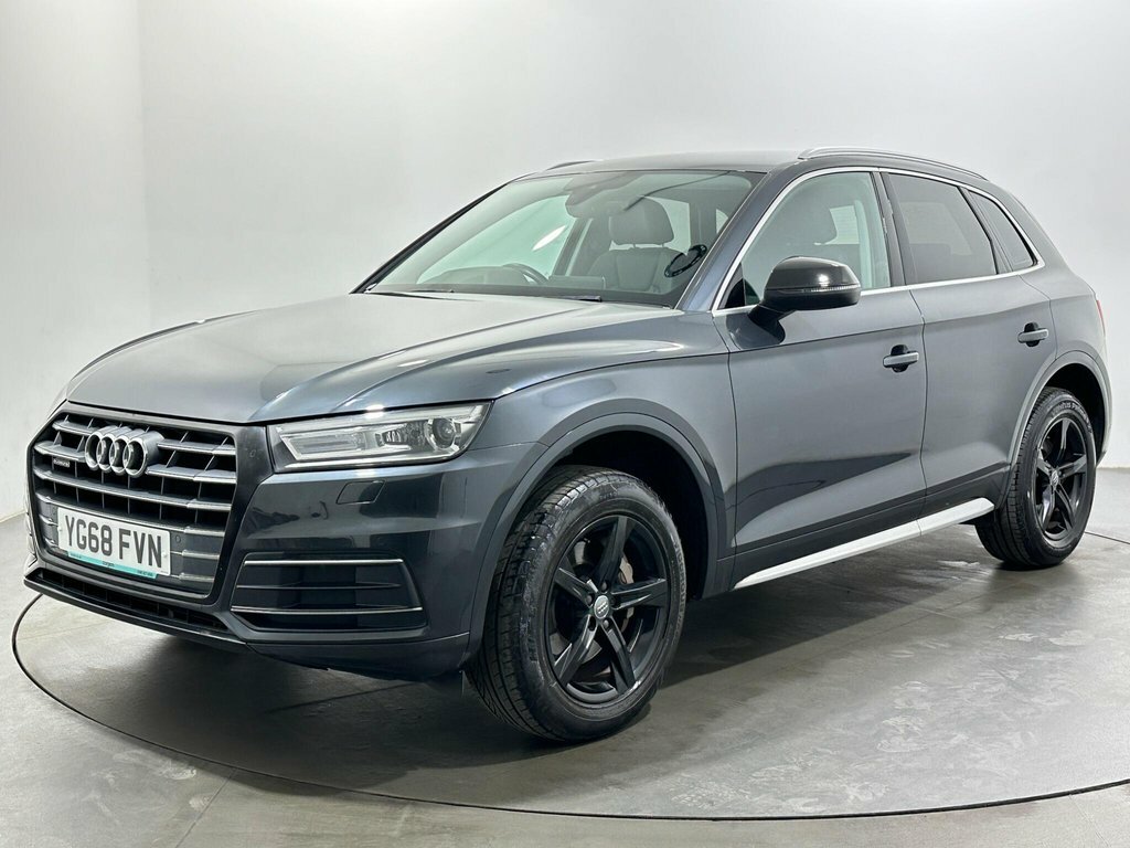 Audi Q5 2L Sport YG68FVN Grey #3