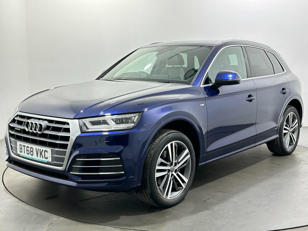 Audi Q5 2L S Line BT68VKC Blue #3