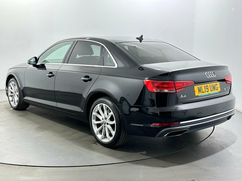 Audi A4 2L Sport ML19UWG Black #5