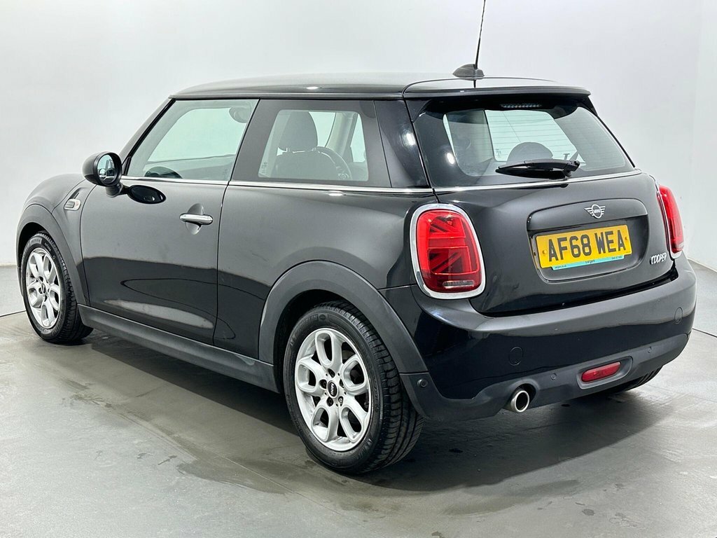 Mini Hatch 1.5L Cooper AF68WEA Black #5