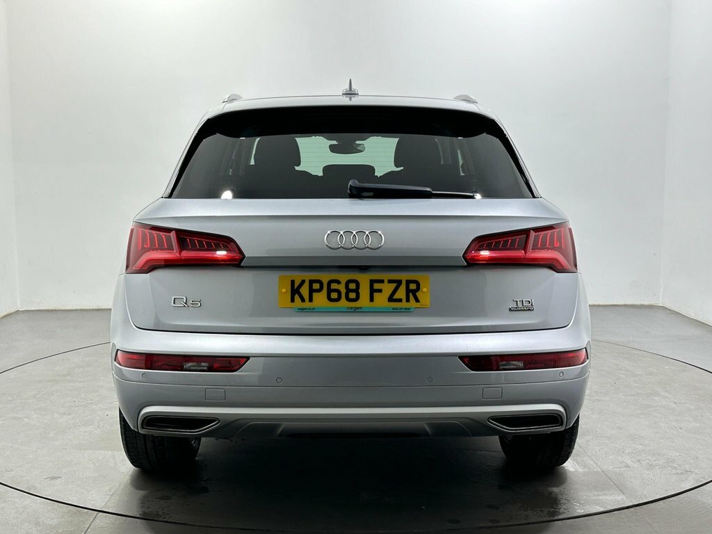 Audi Q5 2L Sport KP68FZR Silver #6