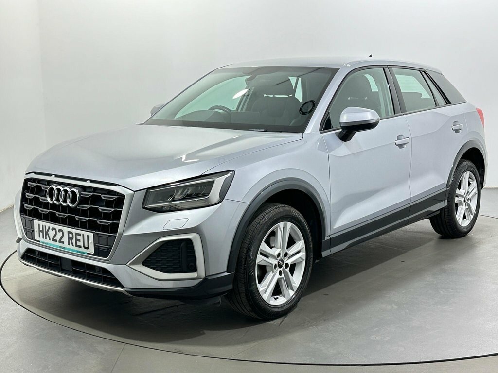 Audi Q2 1.5L Sport HK22REU Silver #3