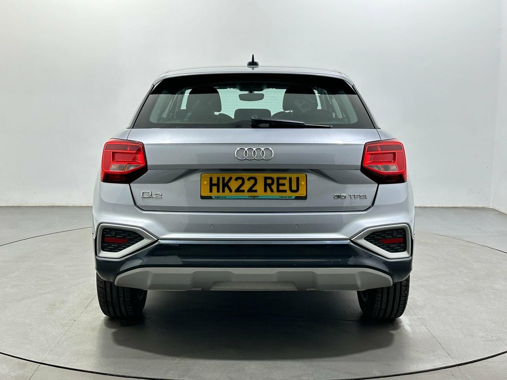 Audi Q2 1.5L Sport HK22REU Silver #6
