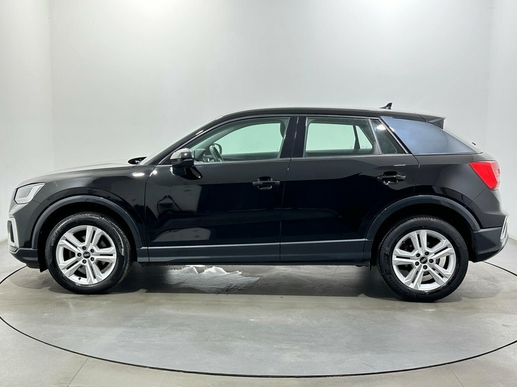 Audi Q2 1.5L Sport LS22DHC Black #4
