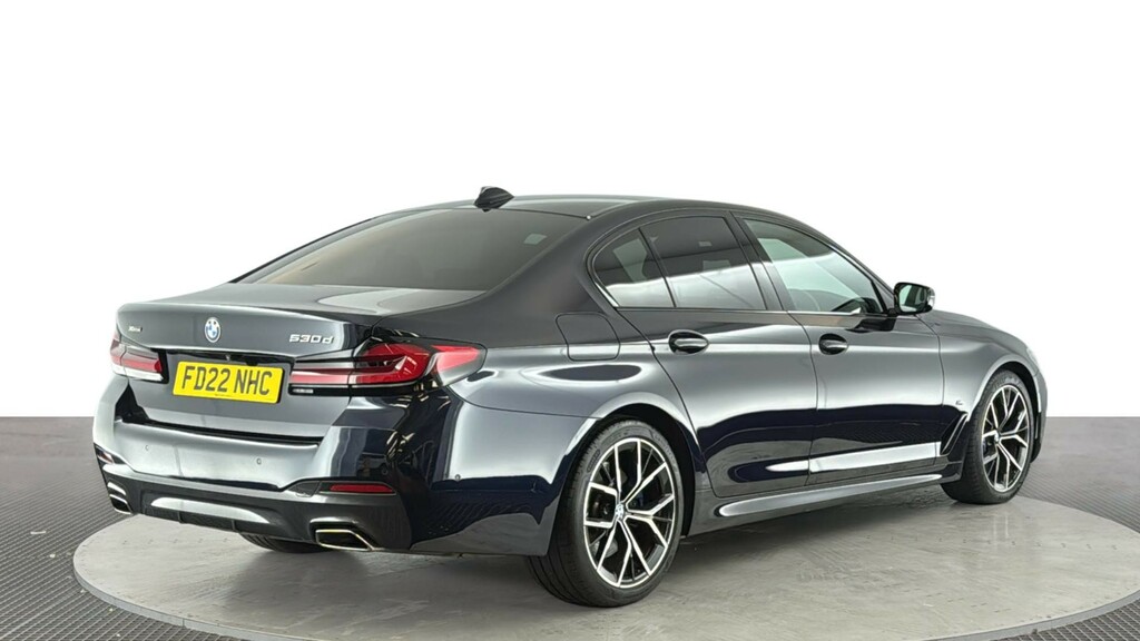 BMW 5 Series 3.0 530D Mht M Sport Saloon Hybrid Step Black #4