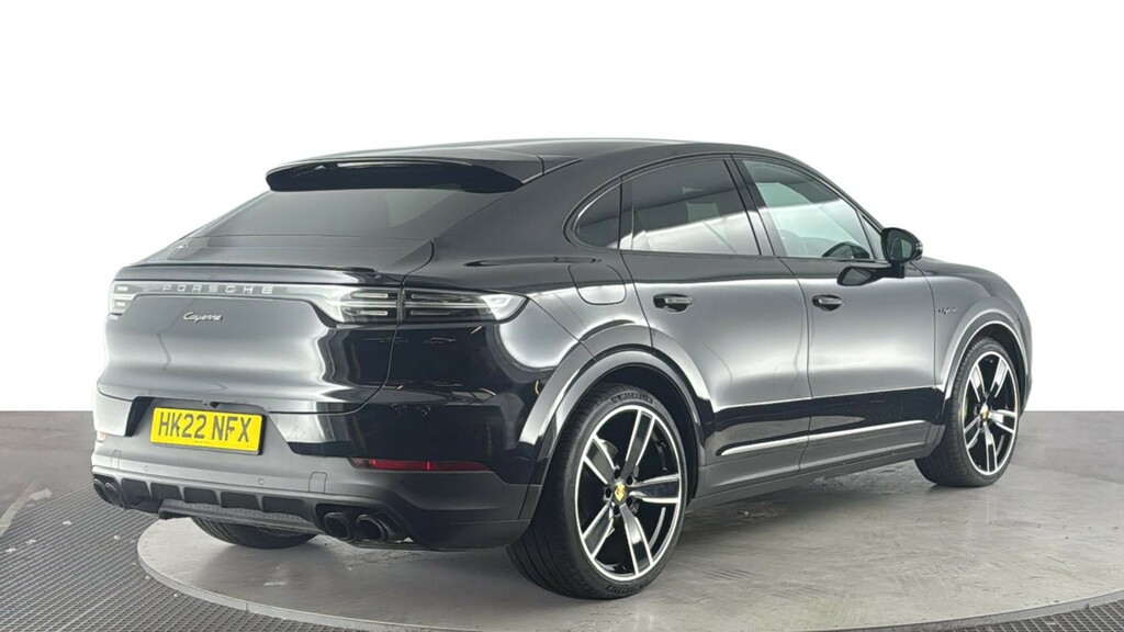 Porsche Cayenne 3.0 V6 E-hybrid 17.9Kwh Platinum Edition Coupe HK22NFX Black #4