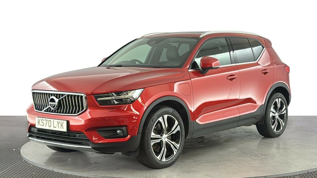 Volvo XC40 1.5H T5 Twin Engine Recharge 10.7Kwh Inscription P Red