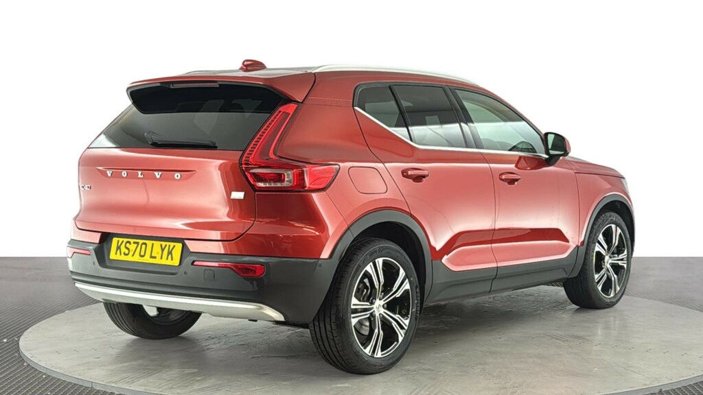 Volvo XC40 1.5H T5 Twin Engine Recharge 10.7Kwh Inscription P KS70LYK Red #4