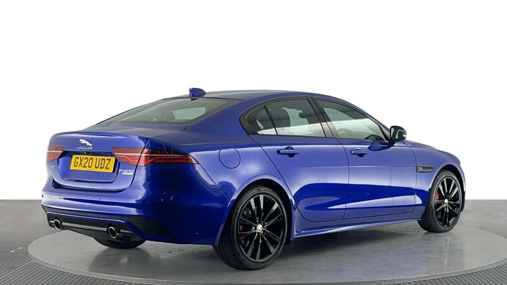 Jaguar XE 2.0 P300i R-dynamic Hse Saloon Awd Blue #4