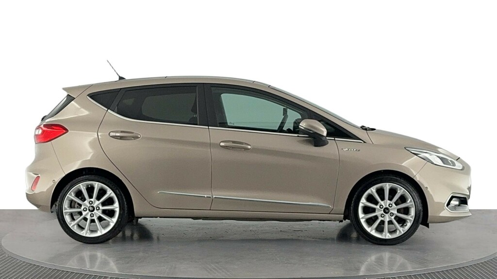 Ford Fiesta 1.0T Ecoboost Vignale Hatchback PE18YGV Beige #3