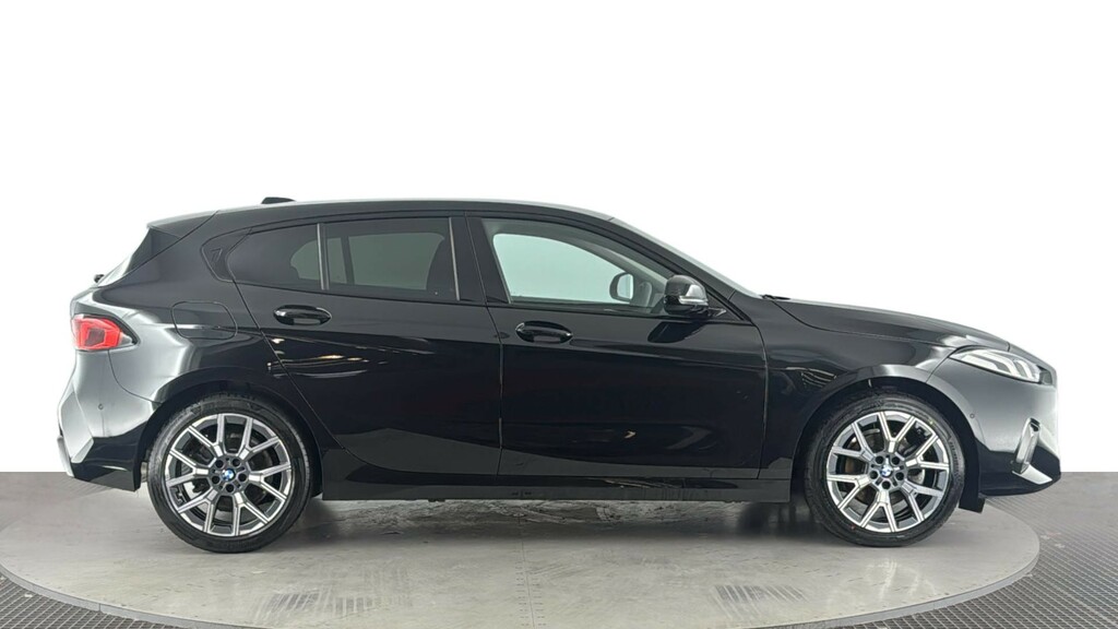 BMW 1 Series 1.5 120I Mht Sport Hatchback Hybrid Dct LS25PVT Black #3