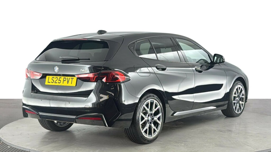 BMW 1 Series 1.5 120I Mht Sport Hatchback Hybrid Dct LS25PVT Black #4