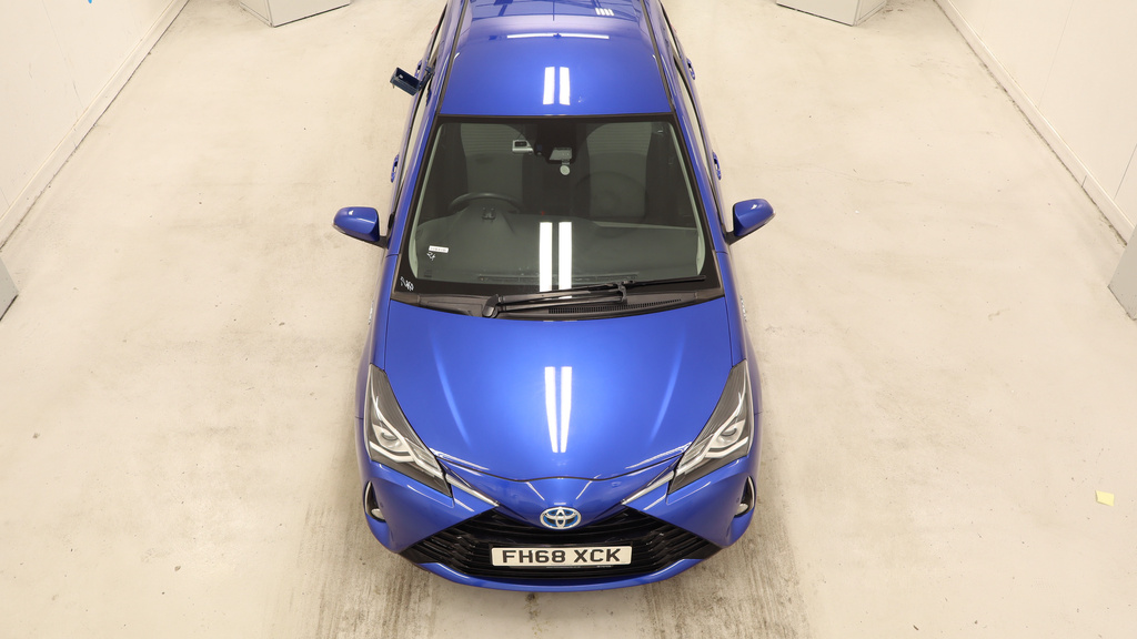 Toyota Yaris 1.5 Vvt-h Icon Tech Hatchback Hybrid E- Blue