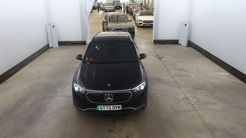 Mercedes-Benz EQA Eqa 250 70.5Kwh Sport Suv 190 GY72DVM Black #2