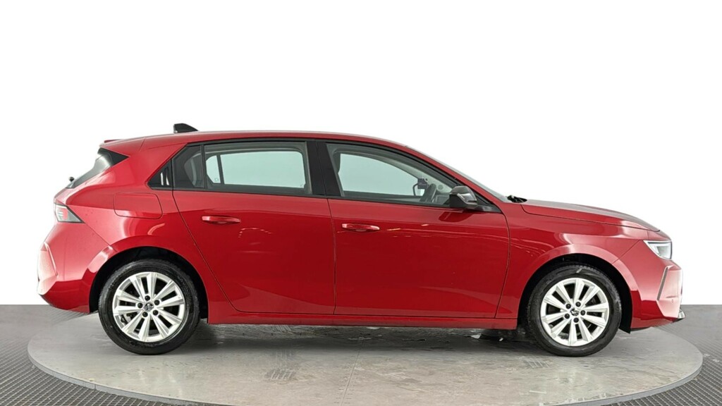 Vauxhall Astra 1.5 Turbo D Design Hatchback Euro Red #3