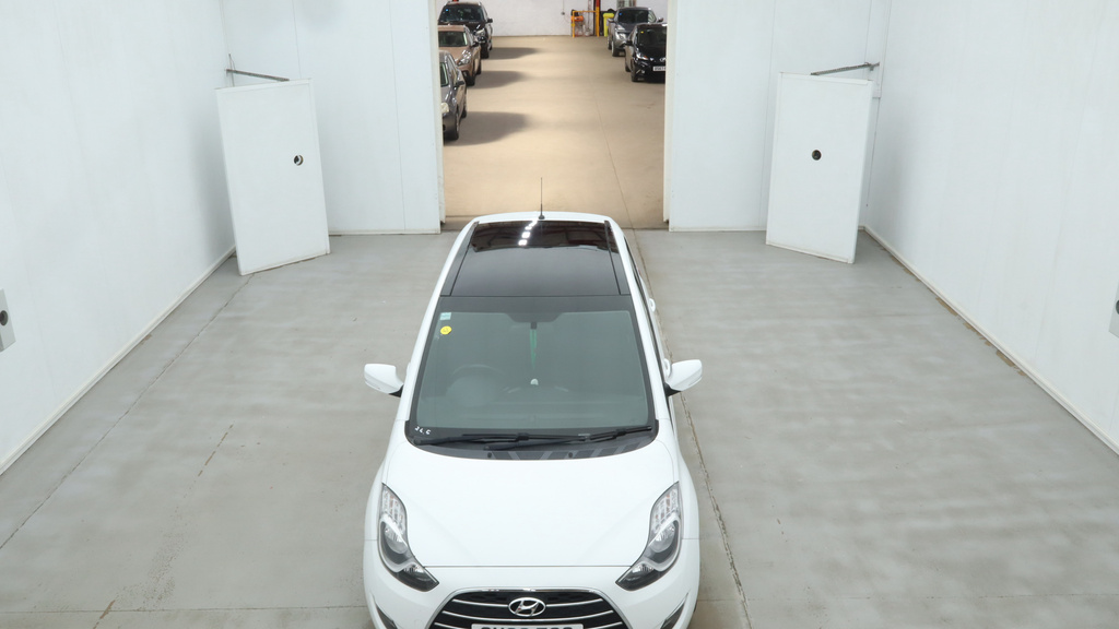 Hyundai Ix20 1.6 Premium Nav Hatchback Euro 6 White