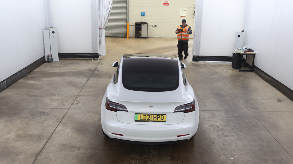 Tesla Model 3 Standard Range Plus Saloon Rwd LD21HPO White #2
