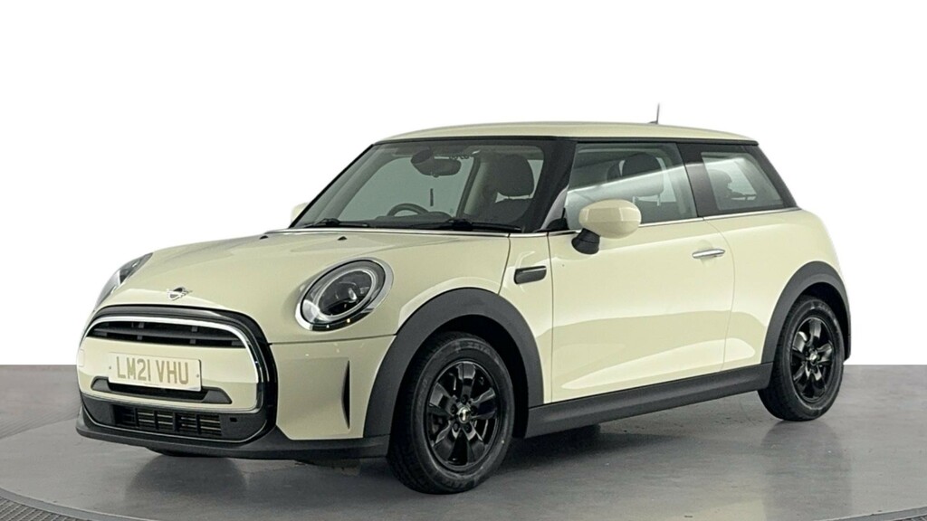 Mini Hatch 1.5 Cooper Classic Hatchback Eur White