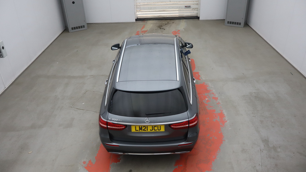 Mercedes-Benz E Class 2.0 E300de 13.5Kwh Amg Line Premium Estate D LM21JCU Grey #2