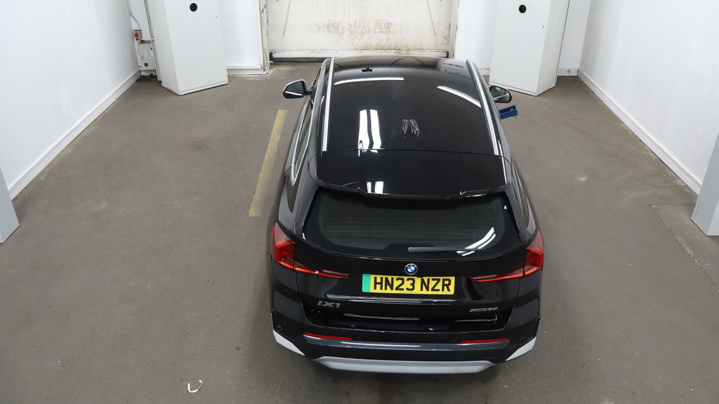 BMW iX1 30 66.5Kwh Xline Suv Xdrive 11K Black #2