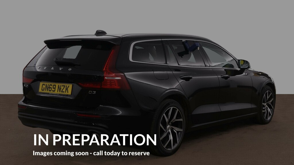 Volvo V60 2.0 D3 Momentum Plus Estate Euro 6 Black