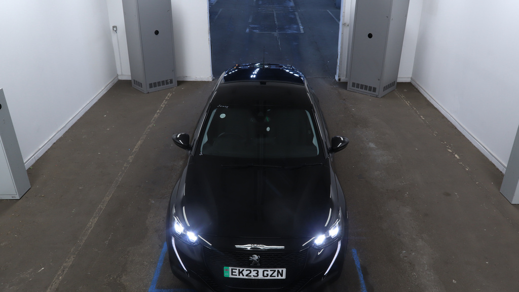 Peugeot e-208 50Kwh Allure Premium Hatchback Black