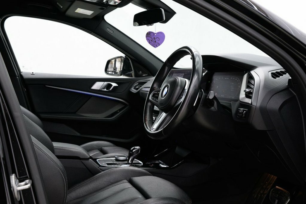 BMW 1 Series 2L Null Black #3