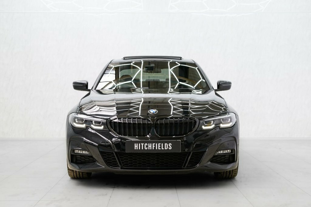 BMW 3 Series 3L M Sport BR21VOK Black #4