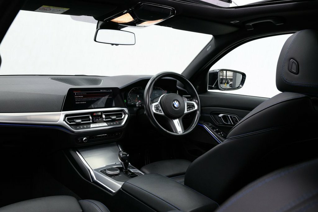 BMW 3 Series 3L M Sport BR21VOK Black #3