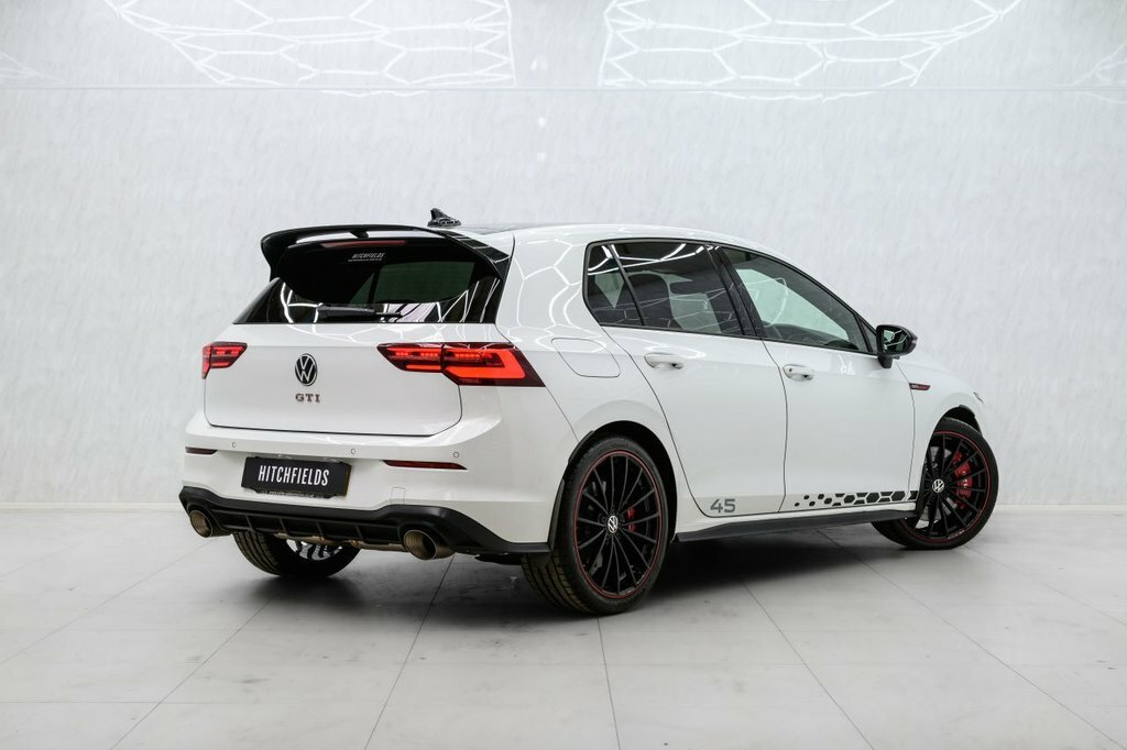 Volkswagen Golf 2L Gti Clubsport 45 White #6