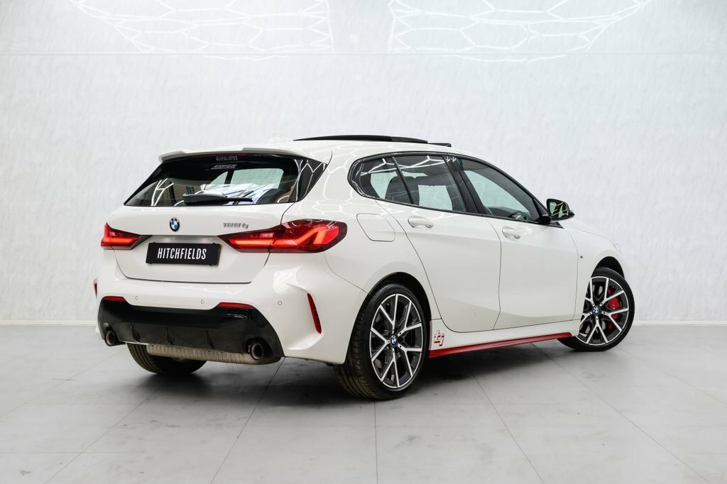 BMW 1 Series 2L Null MA72JZF White #6