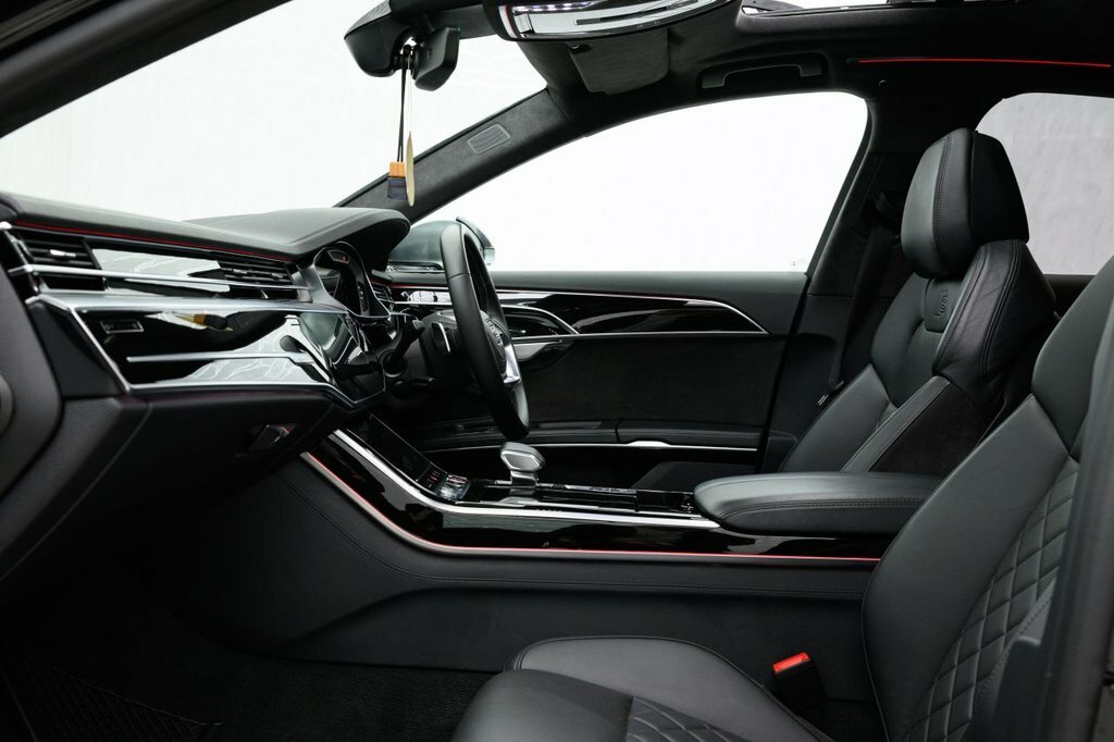 Audi S8  Red #32