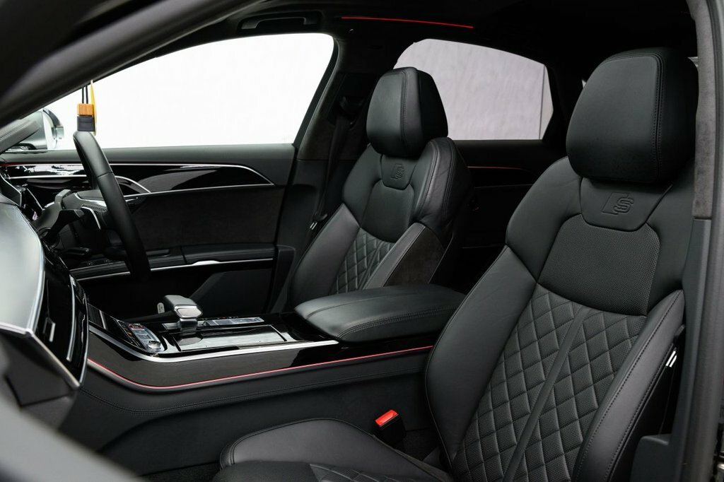 Audi S8  Red #33