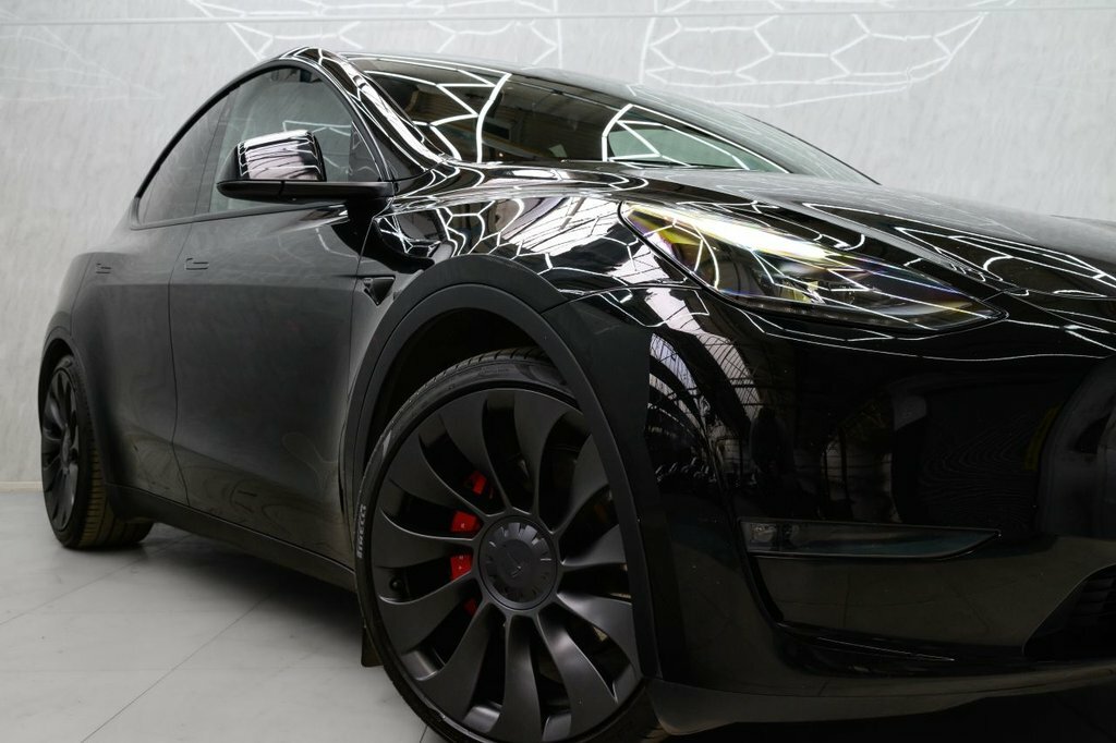 Tesla Model Y Suv MW23HUK Black #2