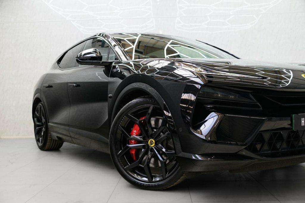 Lotus Eletre Suv LA24VVM Black #2