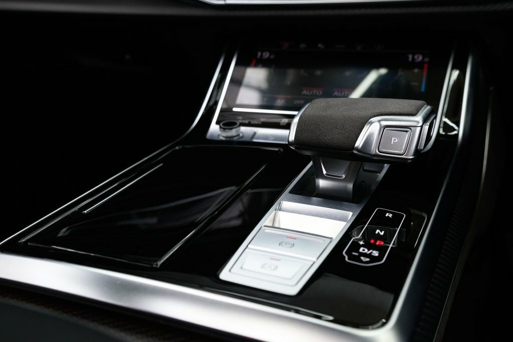 Audi RSQ8 4L Vorsprung Black #46