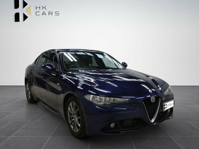 Alfa Romeo Giulia 2.0T Super Saloon Euro 6 S S 20 Blue