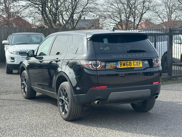 Land Rover Discovery Sport 2018 2.0 Td4 Landmark 4Wd Euro 6 Ss BW68GXF Black #4