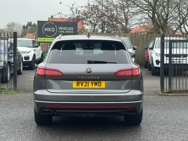 Volkswagen Touareg 2021 3.0 Tsi V6 Black Edition Tiptronic 4Motion Eu Black #3