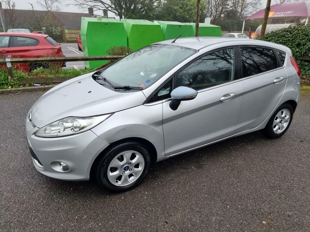 Ford Fiesta Titanium Silver #4
