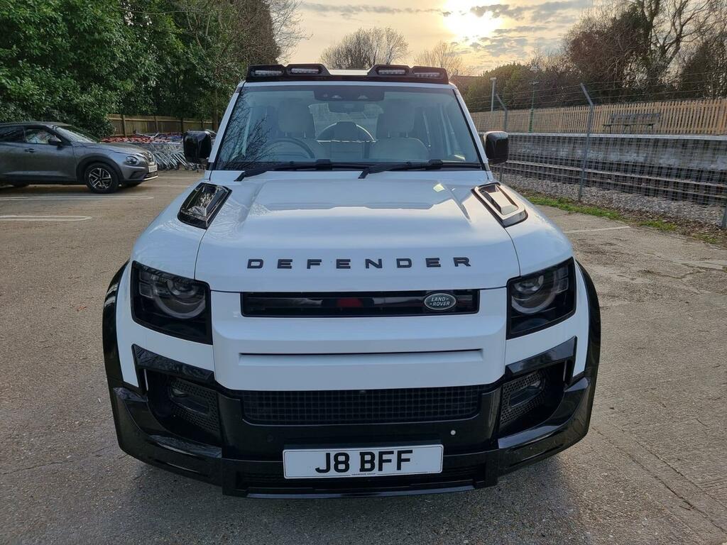 Land Rover Defender 110 Hse White #2