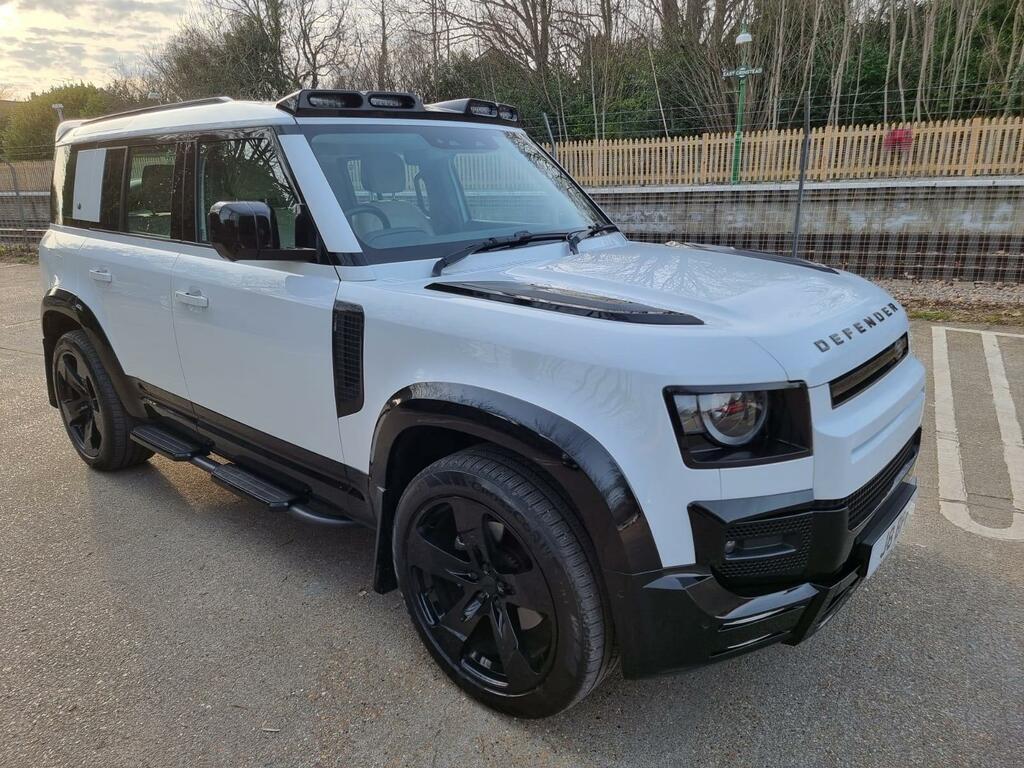 Land Rover Defender 110 Hse White