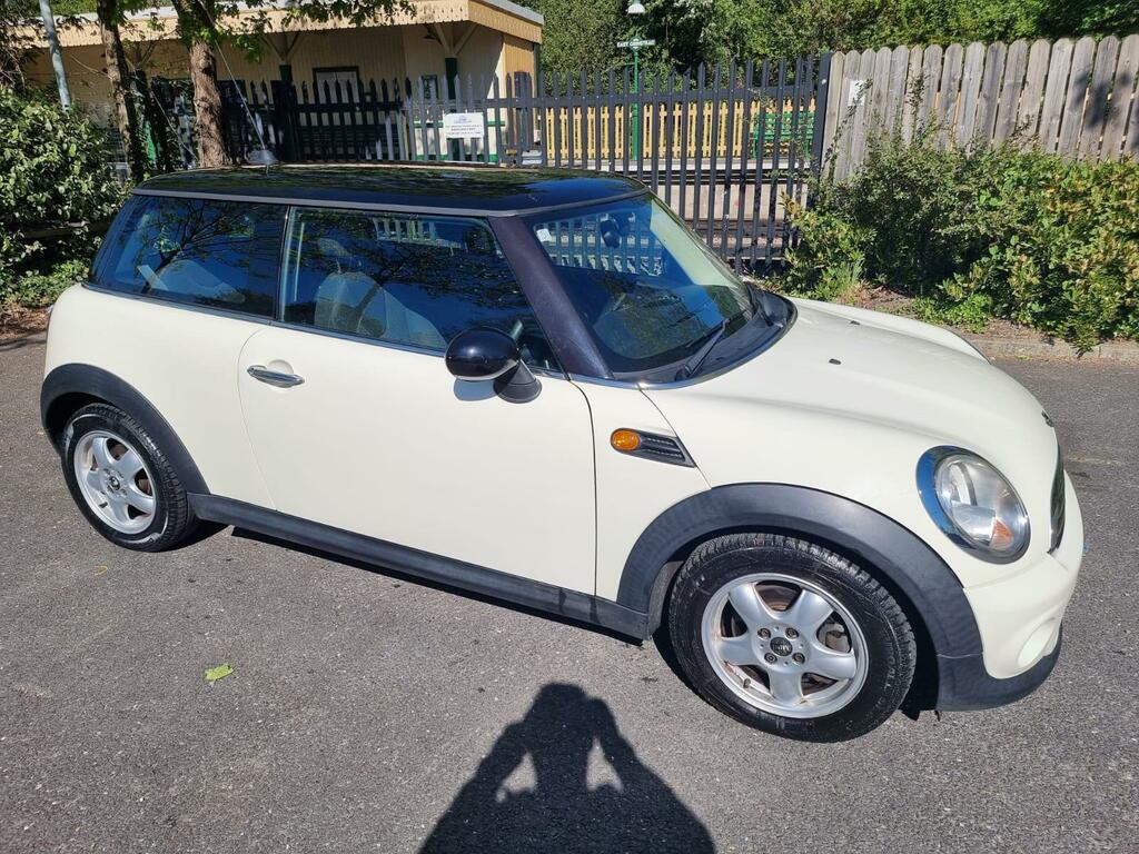 Mini Hatch 1.6 Cooper Euro 5 Ss NV60LCN White #6