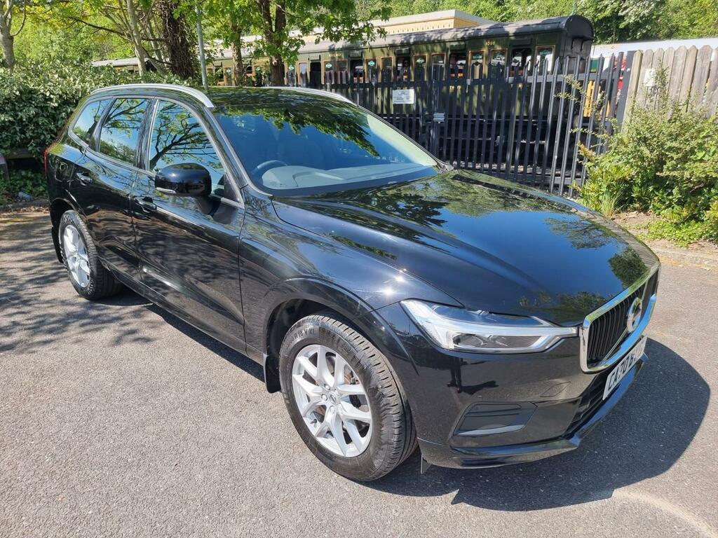 Volvo XC60 2.0 B5 Mhev Momentum Awd Euro 6 Ss Black
