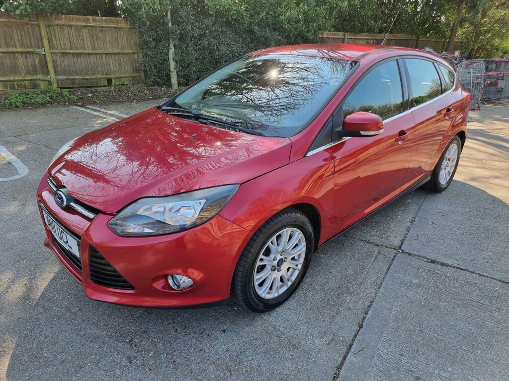 Ford Focus 1.6 Titanium Euro 5 WN11UCL Red #6