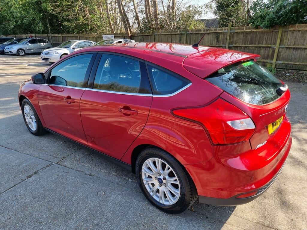 Ford Focus 1.6 Titanium Euro 5 WN11UCL Red #5
