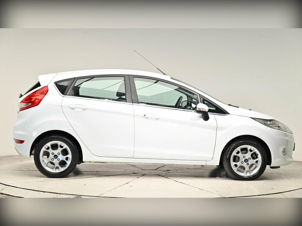 Ford Fiesta 1.4 Zetec White #3