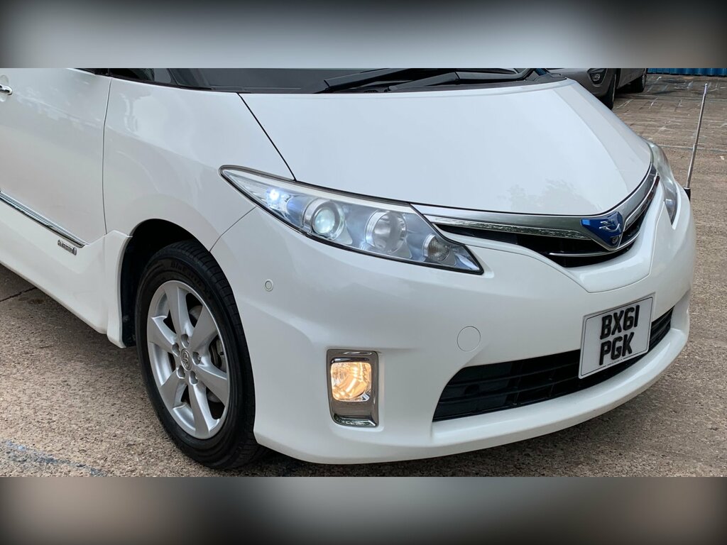 Toyota Estima G Model 2.4 Hybrid 7 Seats 4Wd Ulez White #4