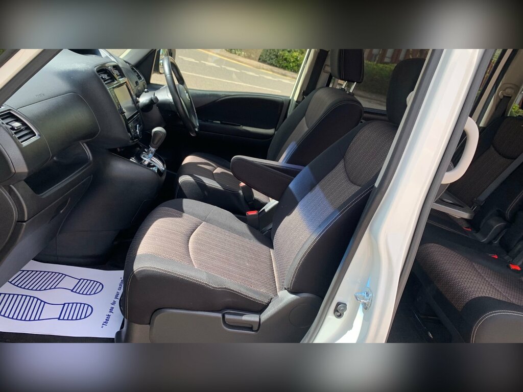 Nissan Serena Mpv Silver #30